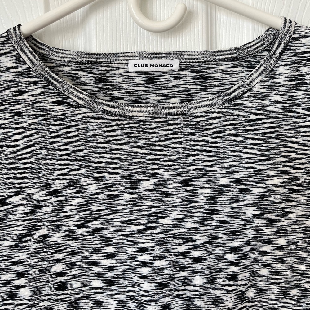 Club Monaco Ribbed Sweater Cropped Medium - Picture 3 of 5
